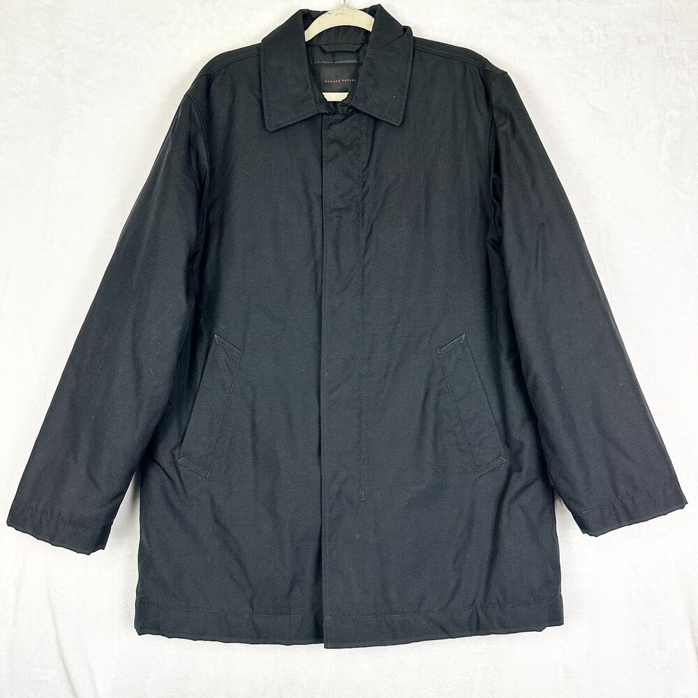 Vintage Y2K Banana Republic Men's Insulated Jacket Size Medium Black Snap Front